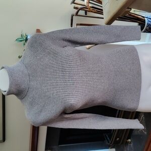 NWOT BANANA REPUBLIC Turtleneck Sweater Size SP Heather Gray